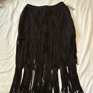 Women’s Ontwelfth Fringe Skirt Small